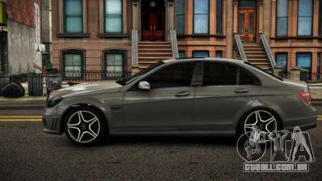 Mercedes-Benz C63 AMG Certome para GTA 4