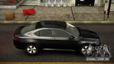 Skoda Superb Saxjoro para GTA 4
