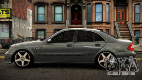 Mercedes-Benz E63 AMG Qurayedi para GTA 4