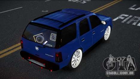 Cadillac Escalade Bucfuse para GTA 4