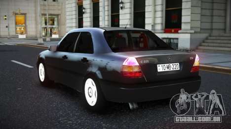 Mercedes-Benz W202 Juzvoc para GTA 4