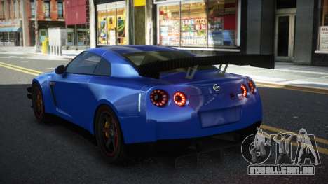 Nissan GT-R Qefig para GTA 4