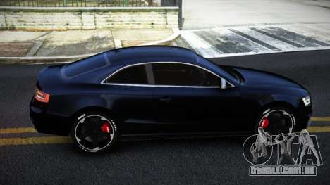 Audi RS5 Zudkig para GTA 4