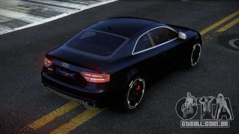 Audi RS5 Zudkig para GTA 4
