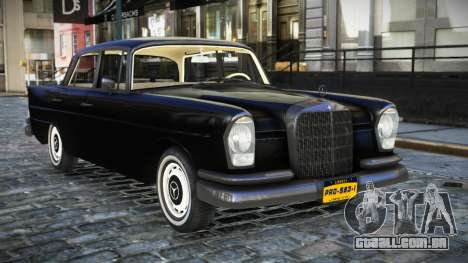 Mercedes-Benz W111 Damuyi para GTA 4