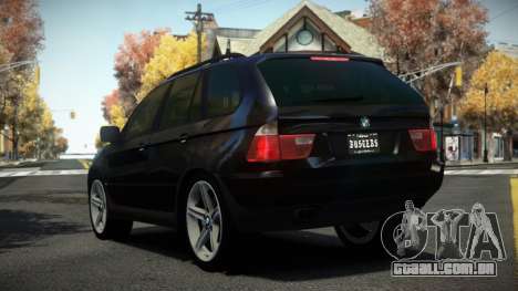 BMW X5 Cuqiz para GTA 4