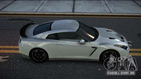 Nissan GT-R Qasowoy para GTA 4