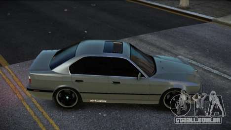 BMW M5 E34 Vuji para GTA 4