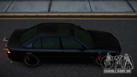 BMW 750i Siphenuru para GTA 4