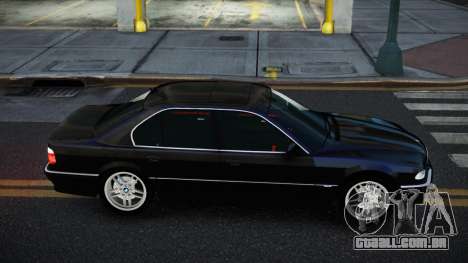 BMW 740I Nadfemaf para GTA 4