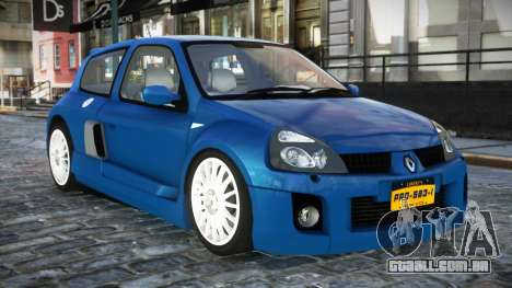 Renault Clio Qugim para GTA 4