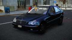 Mercedes-Benz C32 AMG Qogahik para GTA 4