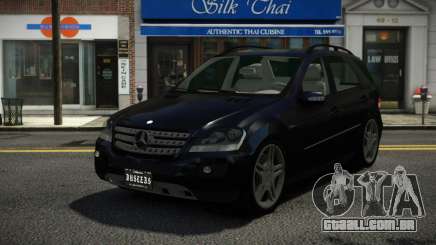 Mercedes-Benz ML63 AMG Kokahorip para GTA 4