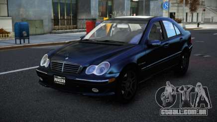 Mercedes-Benz C32 AMG Qogahik para GTA 4
