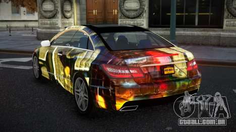 Mercedes-Benz E500 Mazorin S7 para GTA 4