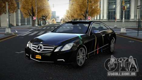 Mercedes-Benz E500 Mazorin S12 para GTA 4
