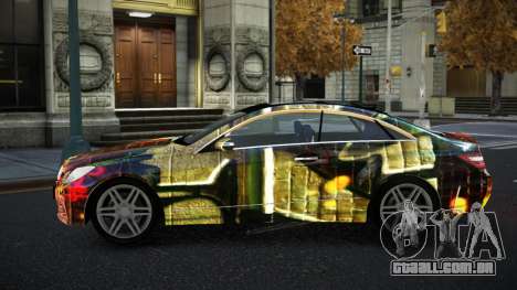 Mercedes-Benz E500 Mazorin S7 para GTA 4