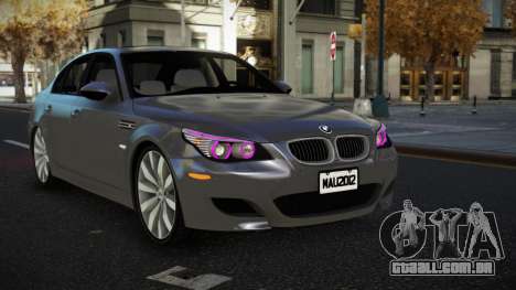 BMW M5 E60 Cawozejip para GTA 4