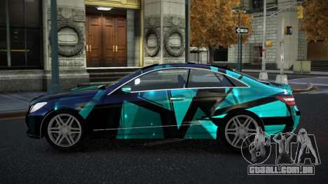 Mercedes-Benz E500 Mazorin S13 para GTA 4