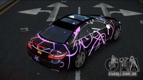 Mercedes-Benz E500 Mazorin S9 para GTA 4