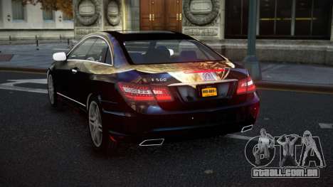Mercedes-Benz E500 Mazorin S10 para GTA 4
