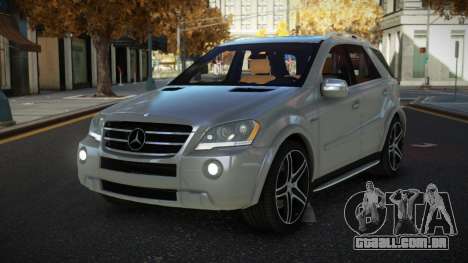 Mercedes-Benz ML63 AMG Mapihifi para GTA 4