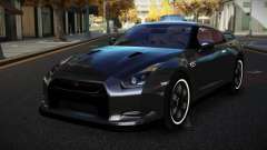 Nissan GT-R Damtuziz para GTA 4