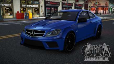 Mercedes-Benz C63 AMG Juvhoyas para GTA 4