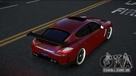 Porsche Panamera Golupexo para GTA 4