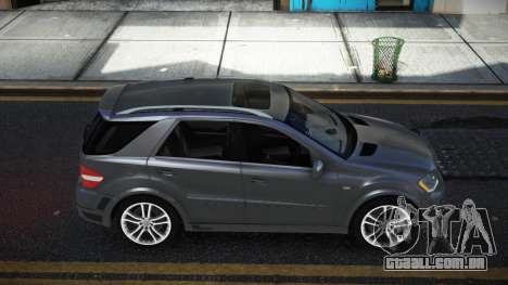Mercedes-Benz ML63 AMG Rudbi para GTA 4