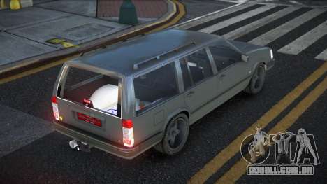 Volvo 945 Ragqe para GTA 4