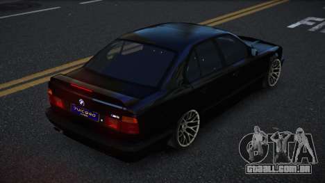 BMW M5 Fogqoc para GTA 4