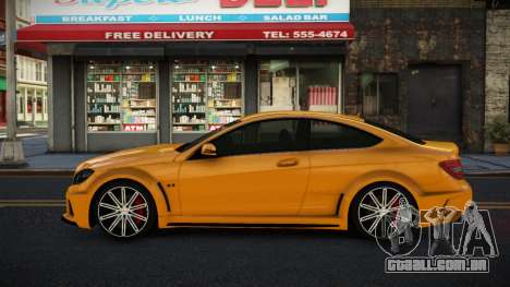 Mercedes-Benz C63 AMG Bona para GTA 4