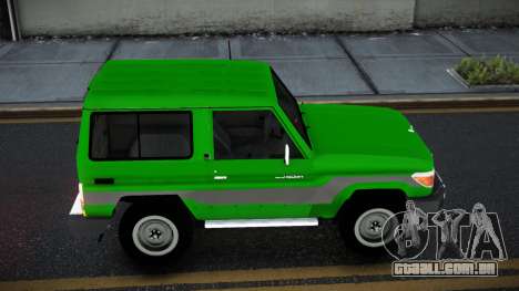 Toyota Land Cruiser Rooka para GTA 4