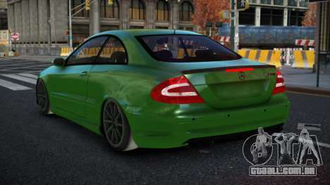 Mercedes-Benz CLK55 AMG Sujpaye para GTA 4