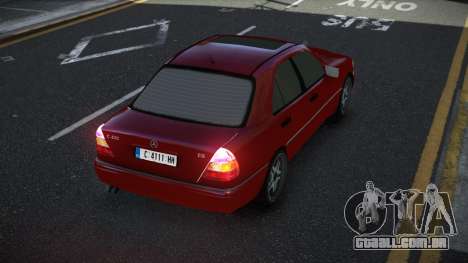 Mercedes-Benz C220 Ceani para GTA 4