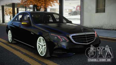 Mercedes-Benz E63 AMG Wuibe para GTA 4