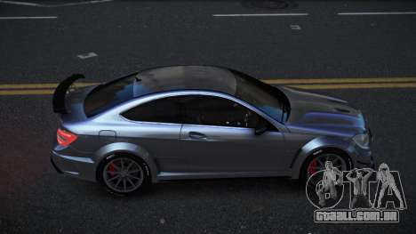 Mercedes-Benz C63 Rolusa para GTA 4