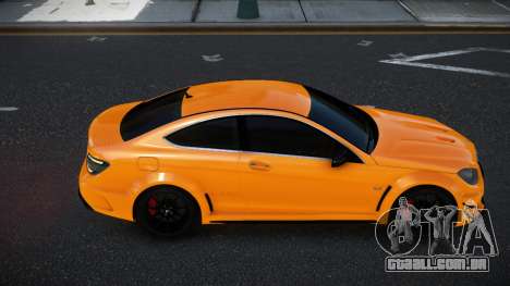 Mercedes-Benz C63 AMG Fabitolo para GTA 4