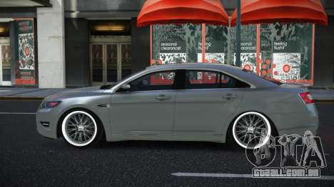 Ford Taurus Zitqew para GTA 4