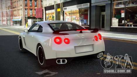 Nissan GT-R Sakucuyes para GTA 4