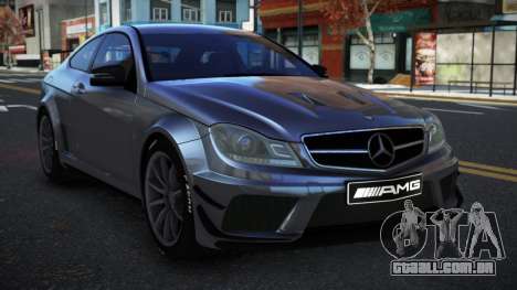 Mercedes-Benz C63 Rolusa para GTA 4
