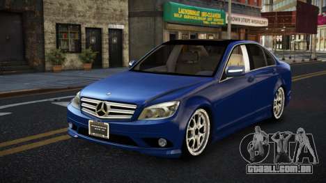 Mercedes-Benz C350 Puvlo para GTA 4
