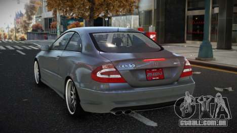 Mercedes-Benz CLK55 AMG Beuxa para GTA 4