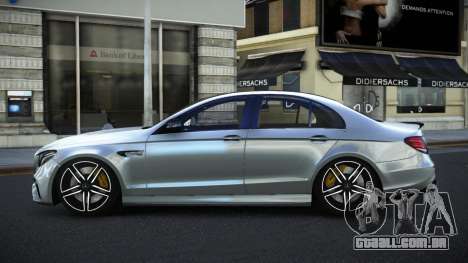 Mercedes-Benz E63 AMG Exif para GTA 4