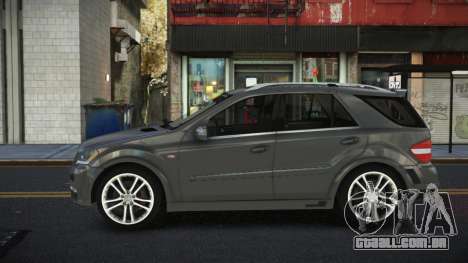 Mercedes-Benz ML63 AMG Rudbi para GTA 4