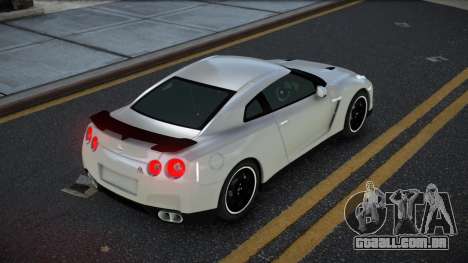 Nissan GT-R Sakucuyes para GTA 4