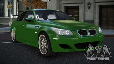 BMW M5 E60 Ceros para GTA 4