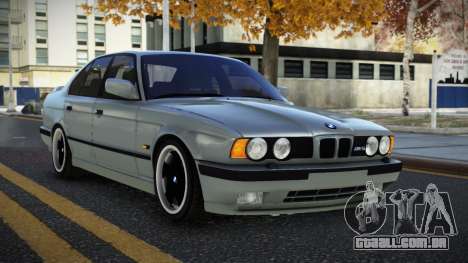 BMW M5 E34 Yarpa para GTA 4