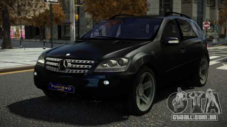 Mercedes-Benz ML 500 Buzajig para GTA 4